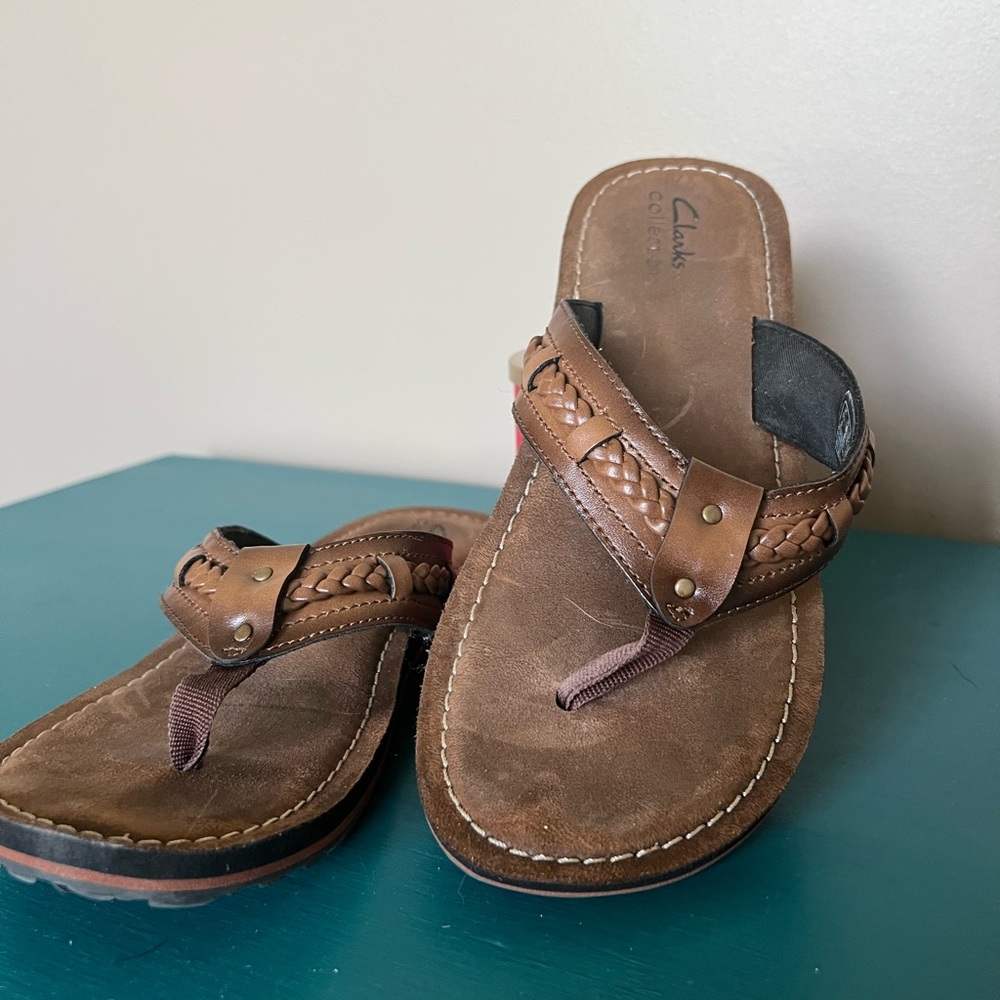 Clarks Brown Leather Sandals with Thong Design
